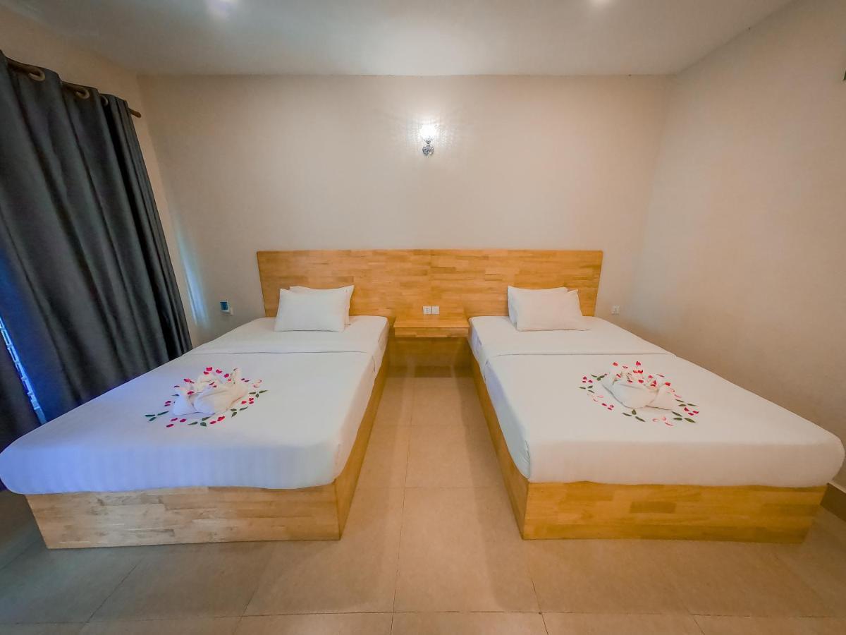 Twin Palms Resort 西哈努克 外观 照片