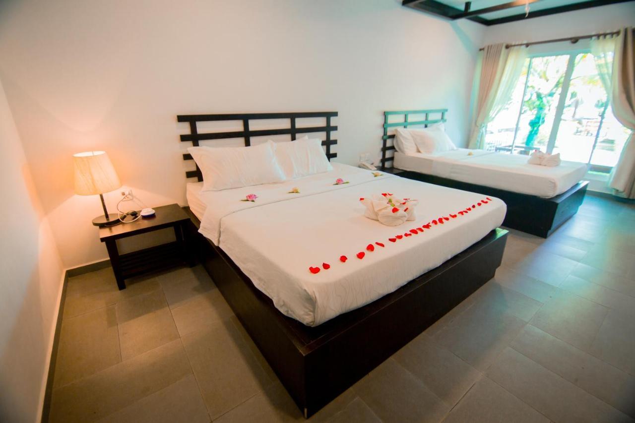 Twin Palms Resort 西哈努克 外观 照片